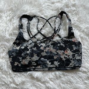 Lululemon Free To Be Wild Bra